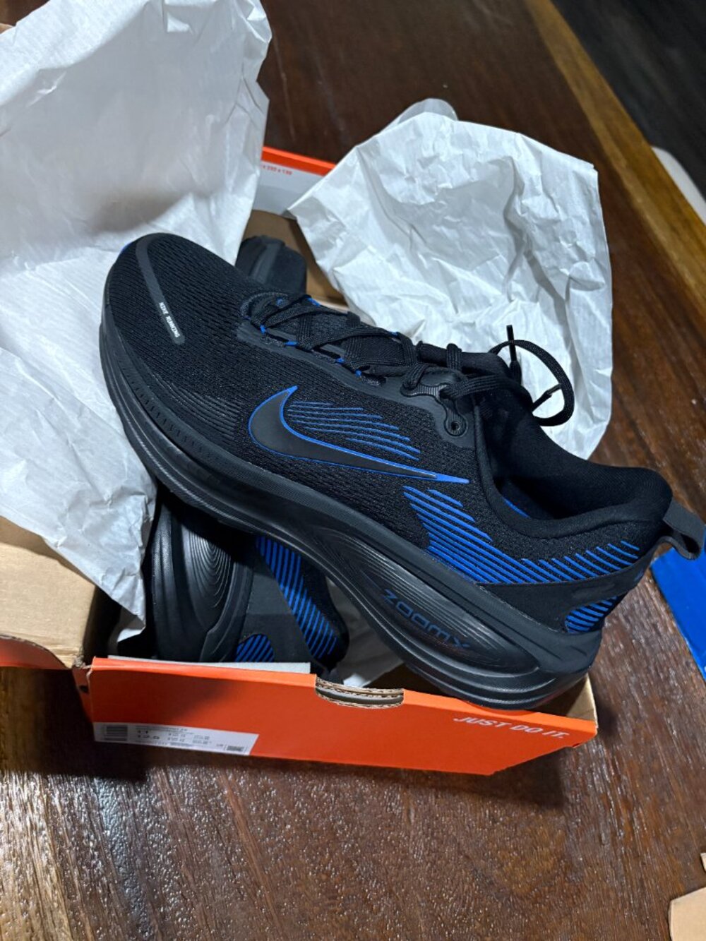 Nike Vomero 18 Black Game Royal Men's Athletic Tennis Shoes Sneakers sz 11 NIB